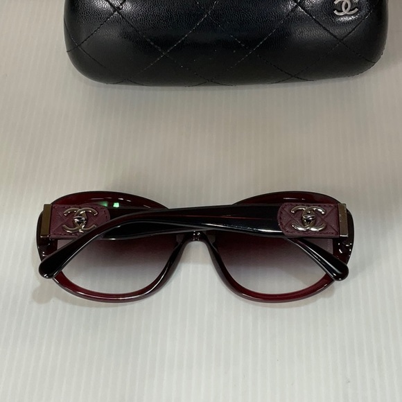 Woman Chanel new sunglasses 5235_Q oval burgundy frame - Picture 6 of 6